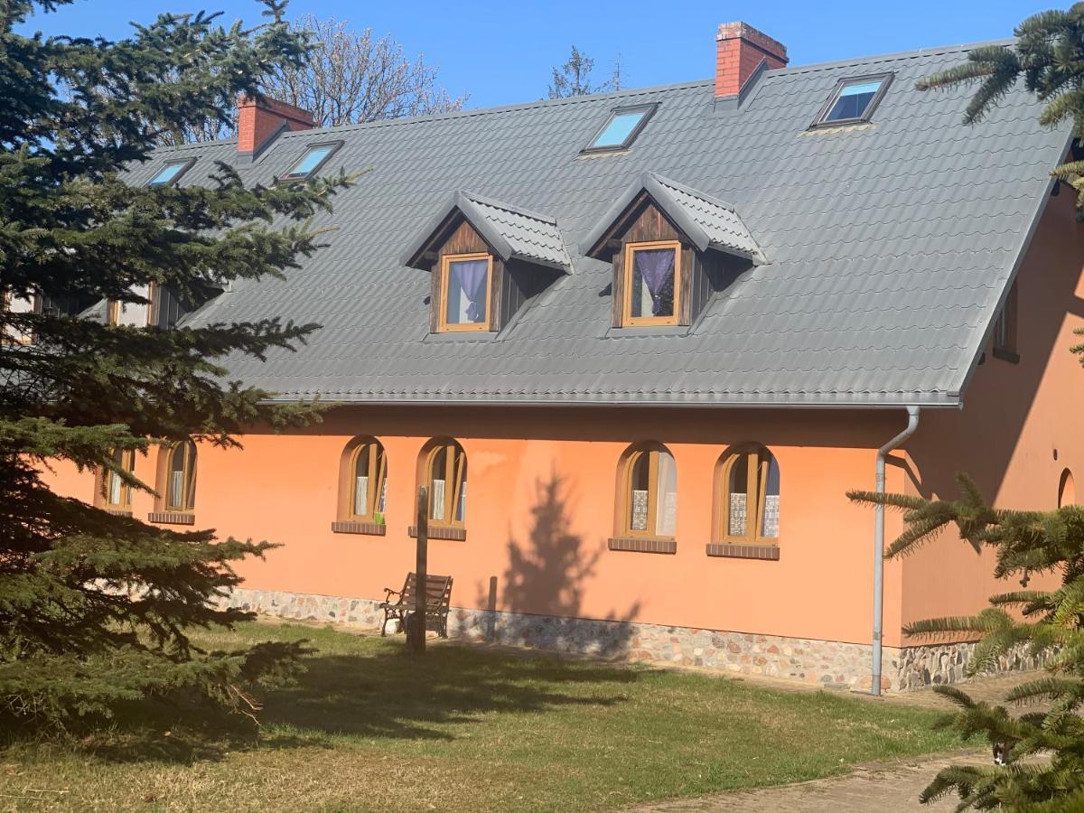Dziemiany Apartamenty Na Kaszubach Nad Stawem מראה חיצוני תמונה